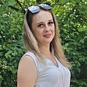 Знакомства: Рита, 28 лет, Луганск