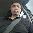 Знакомства: Максим, 45 лет, Орел