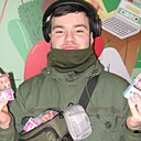 Знакомства: Владик, 18 лет, Москва