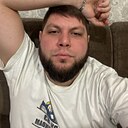 Знакомства: Артём, 33 года, Зеленодольск