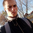 Знакомства: Максим, 21 год, Оренбург