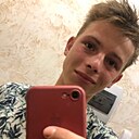 Знакомства: Виктор, 22 года, Краснодар