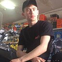 Знакомства: Серега, 27 лет, Астана