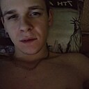 Знакомства: Yuriy, 24 года, Днепр