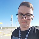 Знакомства: Илья, 30 лет, Симферополь