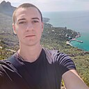 Знакомства: Владислав, 22 года, Луганск