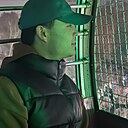 Знакомства: Рустам, 25 лет, Казань