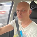 Знакомства: Илья, 39 лет, Псков