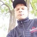 Знакомства: Кирилл, 33 года, Новосибирск