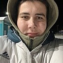 Знакомства: Евгений, 24 года, Яровое