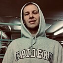 Знакомства: Сергей, 32 года, Владивосток