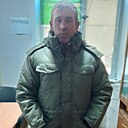 Знакомства: Анатолий, 48 лет, Морки