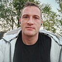 Знакомства: Илья, 33 года, Ульяновск