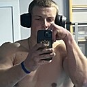 Знакомства: Андрей, 26 лет, Магнитогорск