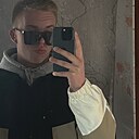 Знакомства: Илья, 21 год, Чашники