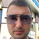 Знакомства: Артем, 28 лет, Краснодар