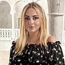 Знакомства: Yuliia, 34 года, Прага