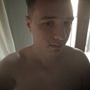 Знакомства: Максим, 18 лет, Ужгород