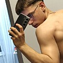 Знакомства: Артемий, 18 лет, Омск