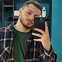 Знакомства: Эдмонд, 28 лет, Тюмень