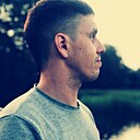 Знакомства: Виталий, 36 лет, Псков