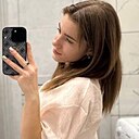 Знакомства: Poli, 19 лет, Грозный