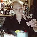 Знакомства: Веном, 34 года, Алчевск