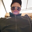 Знакомства: Денис, 27 лет, Белово