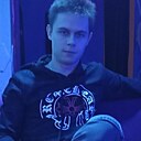 Знакомства: Кирилл, 25 лет, Елабуга