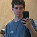 Знакомства: Дима, 19 лет, Первоуральск