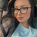 Знакомства: Мадина, 22 года, Москва