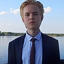 Знакомства: Максим, 21 год, Пермь