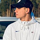 Знакомства: Артём, 35 лет, Псков