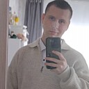 Знакомства: Макс, 22 года, Екатеринбург