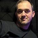 Знакомства: Юра, 37 лет, Энгельс