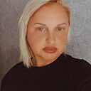 Знакомства: Ксения, 36 лет, Нижний Тагил