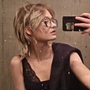 Знакомства: Алина, 19 лет, Москва