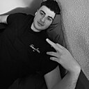 Знакомства: Ruslan, 18 лет, Санкт-Петербург