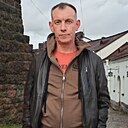 Знакомства: Артём, 41 год, Петрозаводск