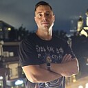 Знакомства: Макс, 31 год, Владивосток