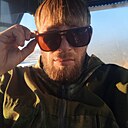 Знакомства: Артём, 41 год, Свободный