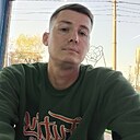 Знакомства: Виктор, 32 года, Новороссийск