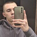 Знакомства: Максим, 21 год, Владивосток