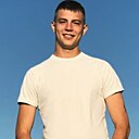 Знакомства: Максим, 27 лет, Донецк