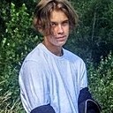 Знакомства: Артем, 18 лет, Жодино