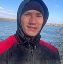 Знакомства: Dima, 19 лет, Кемерово