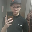 Знакомства: Slava, 18 лет, Киров