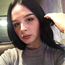 Знакомства: Агата, 21 год, Кемерово