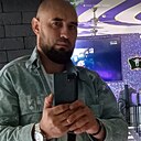 Знакомства: Лев, 37 лет, Саратов