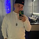 Знакомства: Денис, 24 года, Набережные Челны